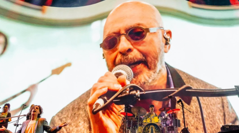 Dos décadas de Los Fundamentalistas del Aire Acondicionado: “Cada cual tiene su Dios y yo lo tengo al Indio” Dos décadas de Los Fundamentalistas del Aire Acondicionado: “Cada cual tiene su Dios y yo lo tengo al Indio”